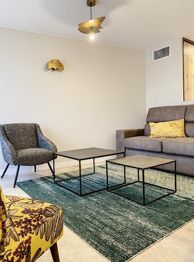 Les Estrelles Apartment แซ็งต์-เรมีย์-เดอ-โพรวองซ์ ภายนอก รูปภาพ