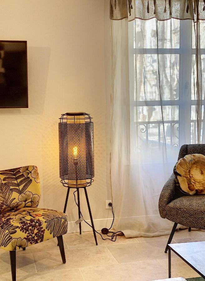 Les Estrelles Apartment แซ็งต์-เรมีย์-เดอ-โพรวองซ์ ภายนอก รูปภาพ